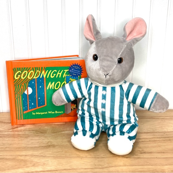 Goodnight Moon Plush Bunny And Book Rabbit Stuffed Animal PJ'S Plush 13" Kohls - Picture 1 of 16